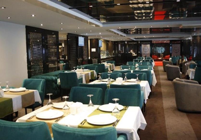 Atasehir Palace Hotel & Conference Istanboel Buitenkant foto